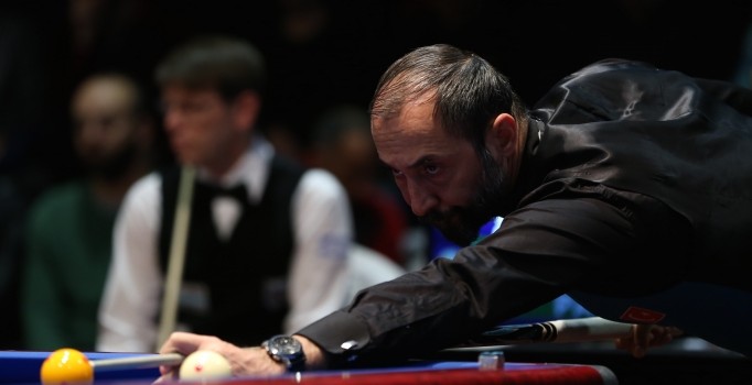 Dünya şampiyonu İsveçli Torbjörn Blomdahl'a 40-31 yenilen Semih Saygıner elendi