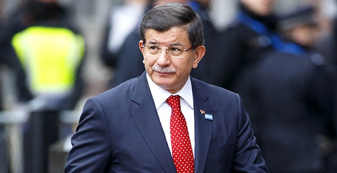 Başbakan Davutoğlu medya patronlarıyla buluştu