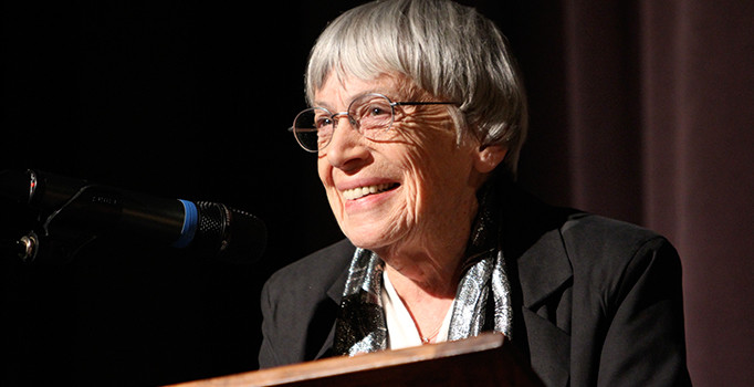 Fantastik edebiyatın kraliçesine veda