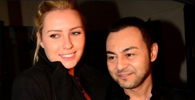 Serdar Ortaç'ın eşi Chloe ile bisiklet turu yaparken görüntülendi