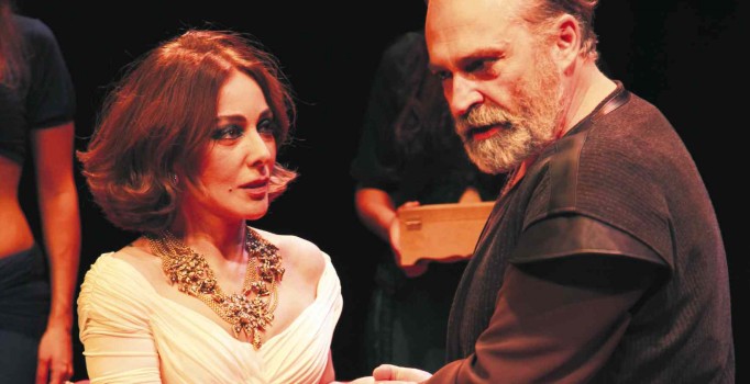 Zerrin Tekindor'dan evlilik açıklaması