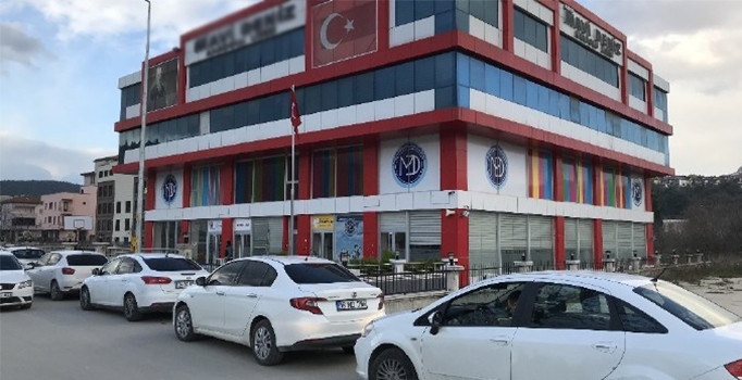 Bursa'da özel okula FETÖ operasyonu