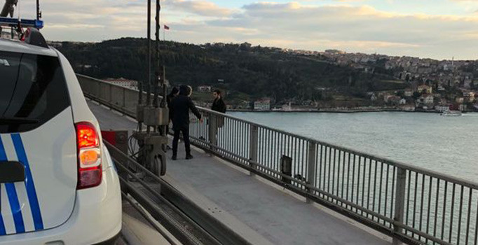 Son dakika! 15 Temmuz Şehitler Köprüsü'nde intihar girişimi