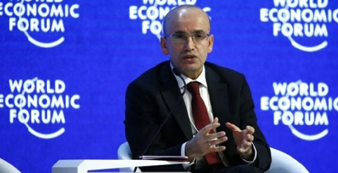 Bakan Şimşek'ten Davos mesajı: 2018 çok daha parlak geçecek