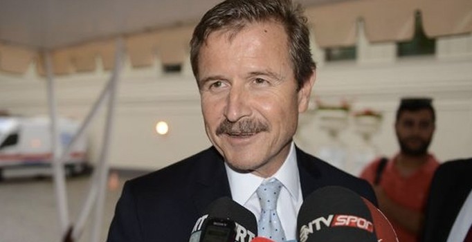 Cüneyt Tanman: Sneijder'in Çin'e gideceğini sanmıyorum