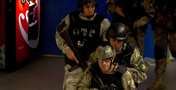 Brezilya'da eğlence kulübüne silahlı saldırı: 14 ölü