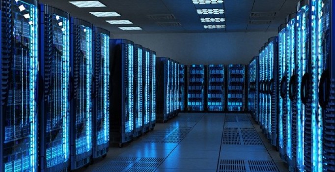 Bitcoin serverlarını çaldılar