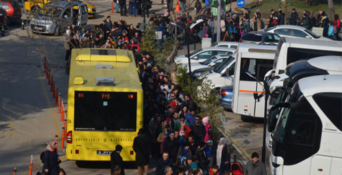 Uludağ'da 2 bin kişilik kuyruk