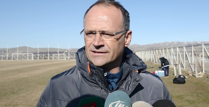 Buz: Kim ne derse desin bu ligde kalacağız