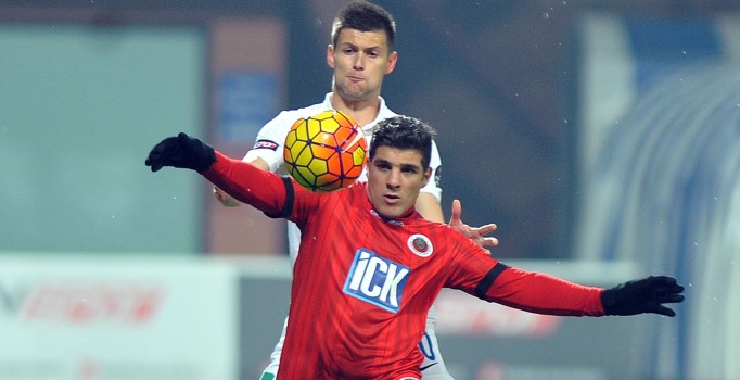 Gençlerbirliği deplasmanda Kasımpaşa'yı devirdi