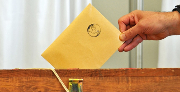 1 milyon 585 bin seçmen ilk kez sandığa gidecek