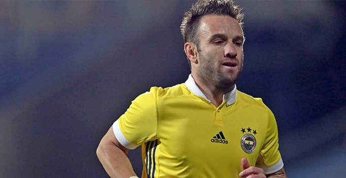 Fenerbahçe'de Valbuena tartışması
