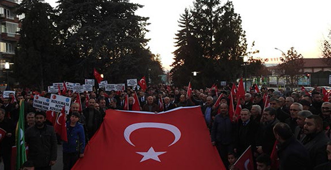 Çorum'da Zeytin Dalı Harekatı'na destek yürüyüşü
