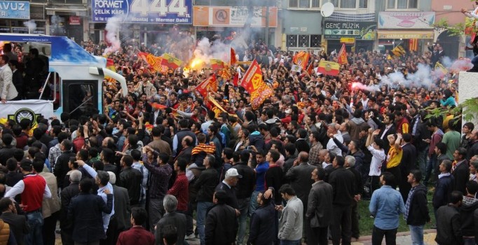 Passolig'i bloke olan taraftarlara maç yasağı