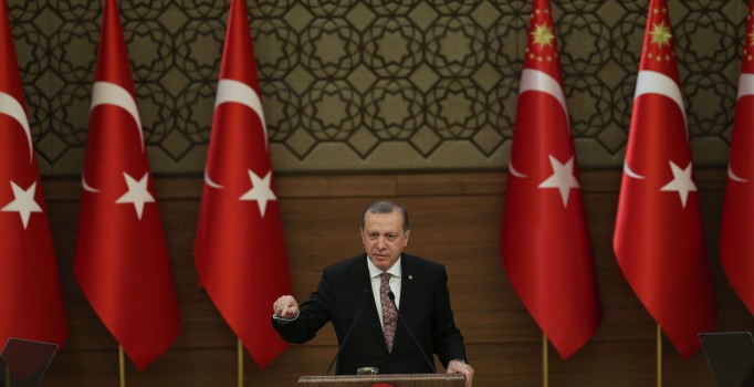 Erdoğan: Ey Amerika, PYD bal gibi terör örgütüdür