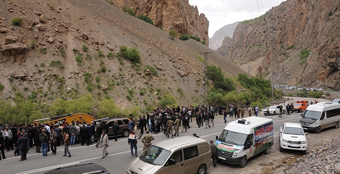 Zap Suyu'na düşen 5 kişinin cesedi bulundu