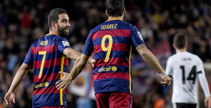 Arda Turan ayağındaki ağrılar nedeniyle Valencia maçı kadrosunda yer almadı