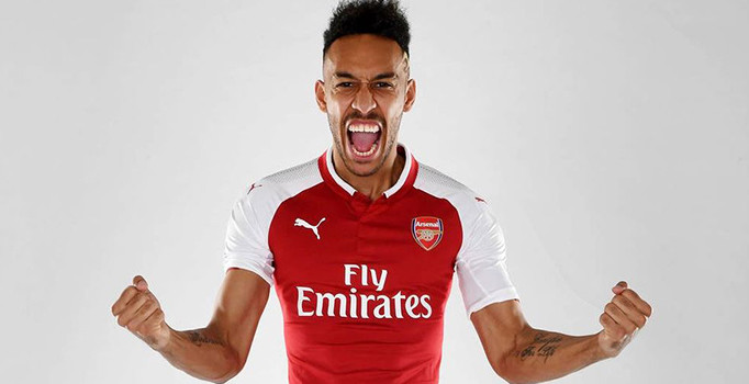 Aubameyang, rekor ücretle Arsenal'de