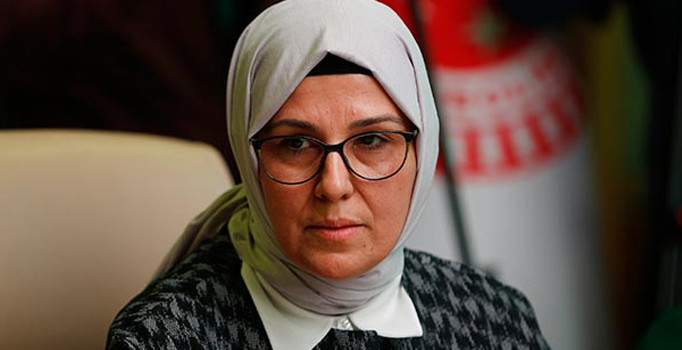 Kadınlar "siyaset stajını" Meclis'te yapacak