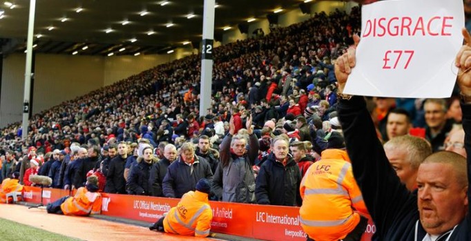 Liverpool'da bilet krizi tatlıya bağlandı