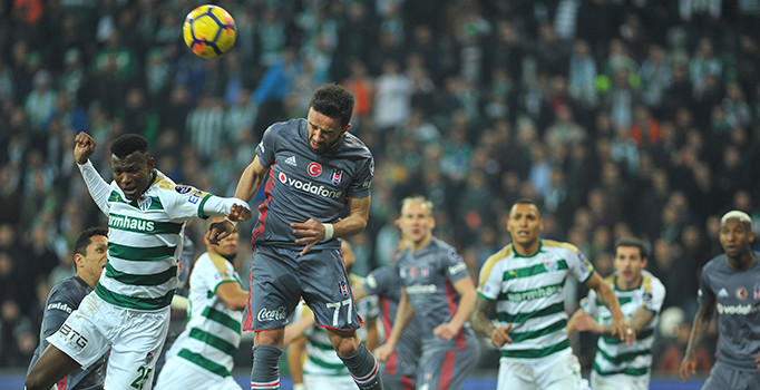 Beşiktaş, Bursa'da puanı son anda kurtardı | MAÇ SONUCU