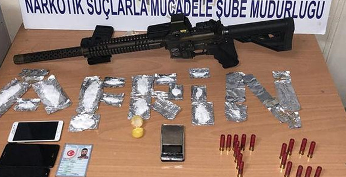 Narkotik polisleri bonzai ile ’Afrin’ yazarak harekata destek verdi