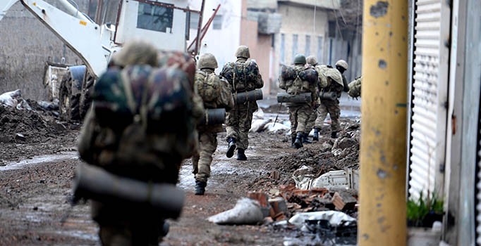 TSK: 11 terörist öldürüldü, 12 PKK'lının cesedine ulaşıldı