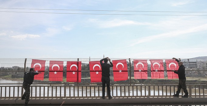 Cizre'de operasyon bitti, tanklar kışlaya döndü