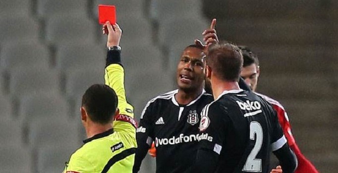 Beşiktaş'tın yabancıları kırmızıya yabancı değil