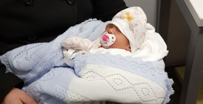 7 günlük bebek tuvalette bulundu