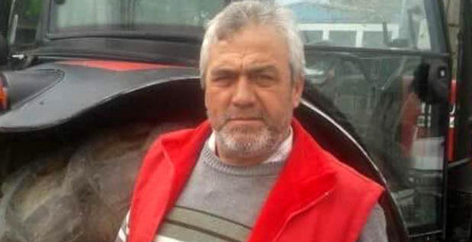 Eşinin elindeki av tüfeğinin ateş alması sonucu öldü