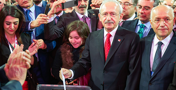 Son dakika! CHP'de kurultay sonucu belli oldu! Kılıçdaroğlu yeniden seçildi