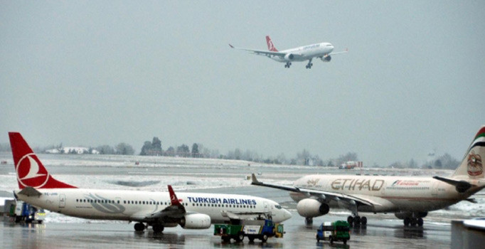 Atatürk Havalimanı'nda tehlikeli yakınlaşma