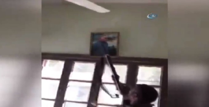 Son dakika! TSK Bülbül Köyünü ele geçirdi, Öcalan posteri indirildi (Afrin'de son durum)