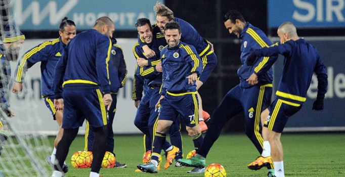 Fenerbahçe, Kasımpaşa maçı hazırlıklarını tamamladı