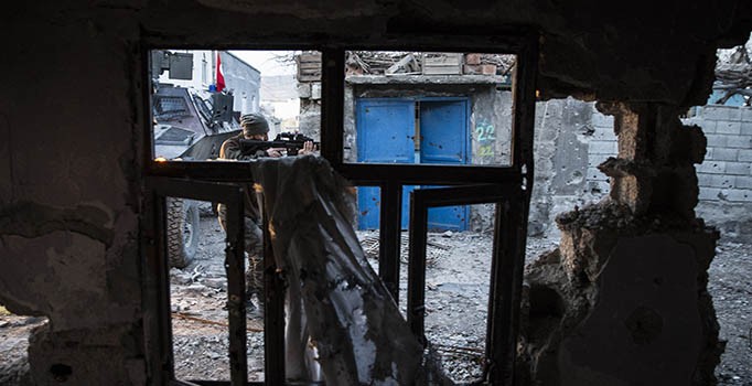 TSK: Cizre'de 16 PKK'lı öldürüldü, 24 teröristin cesedine ulaşıldı