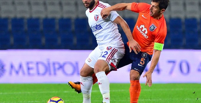 Emre Belözoğlu, Fenerbahçe maçında yok