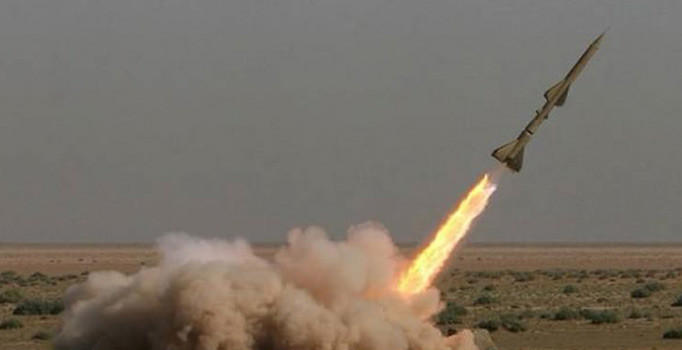 Yemen'den Suudi Arabistan'a füze saldırısı