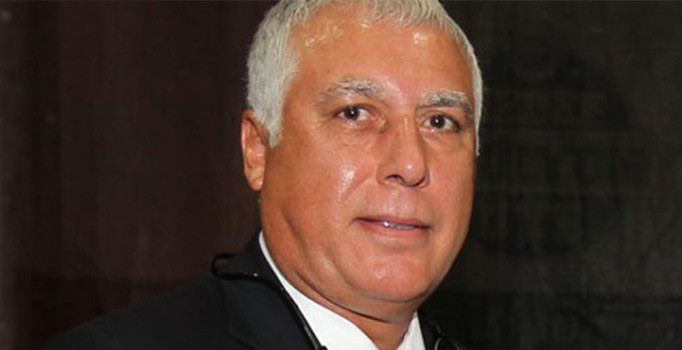 Fenerbahçeli yönetici Tahir Sarıoğlu hayatını kaybetti