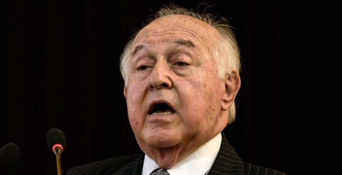 Yarsuvat, 'Aziz Yıldırım'lı panelden çekildi