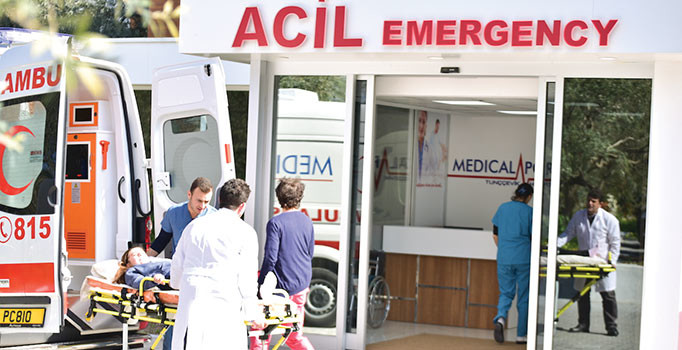 Acil servislere 3 renkli neşter