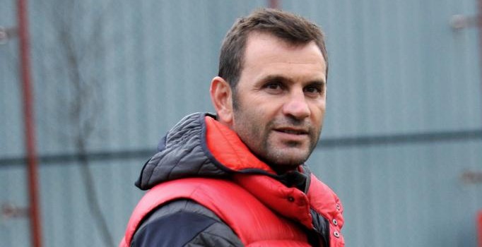 Göztepe Okan Buruk ve Ertuğrul Sağlam ile görüştü