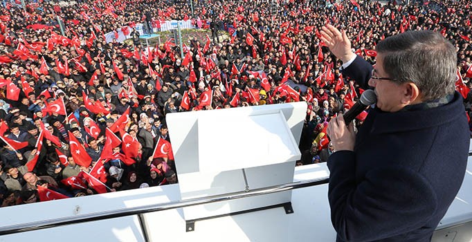 Başbakan Davutoğlu Erzincan'da konuştu