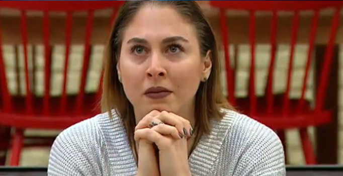 2018 Survivor Ecem Karaağaç kim? Survivor Ecem neden yok?