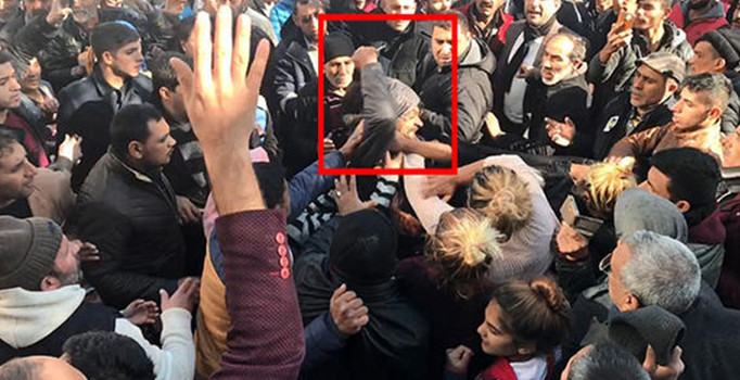 Edirne'de emniyet önünde linç girişimi! Makasla saldırdılar