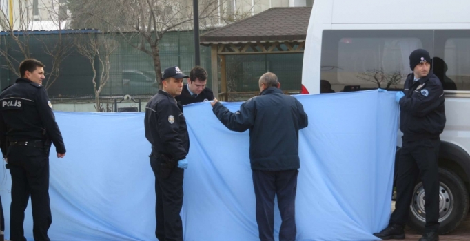 Çocuk Esirgeme Kurumu bahçesinde kaza: 1 ölü