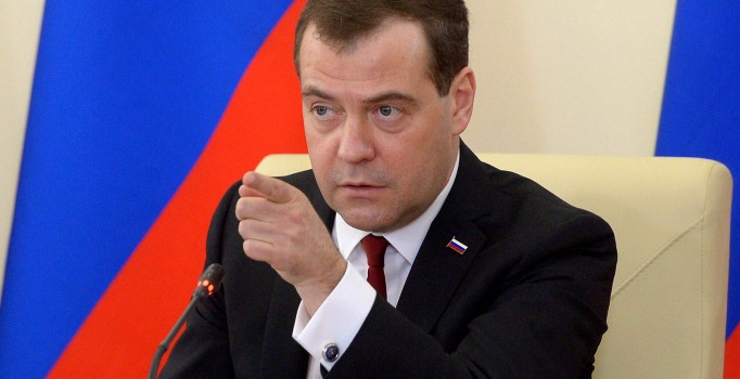 Rusya Başbakanı Medvedev: Yeni Soğuk Savaş başladı