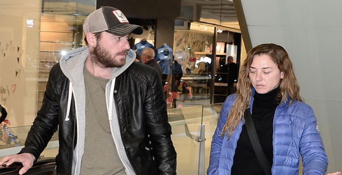 Ece Uslu sevgilisiyle Ak Merkez’deydi