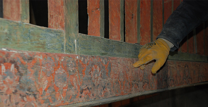 Restorasyonda yağlı boyanın altından 16’ncı yüzyıl kalem işlemesi eser ortaya çıkarıldı