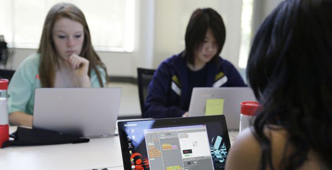 Google açıklarını bulan güvenlik uzmanlarına 12 milyon dolar ödedi